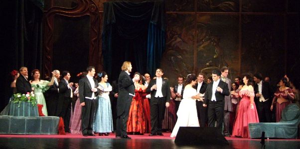 160 de ani de la premiera absolută a operei La Traviata, sărbatoriţi la ONB